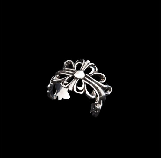 FLORAL CHROME RING