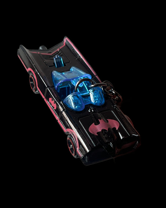 Batmobile keychain 1